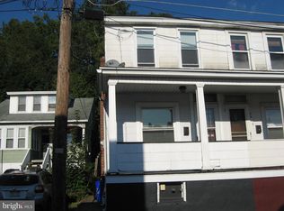 7 N Price St, Saint Clair, PA 17970
