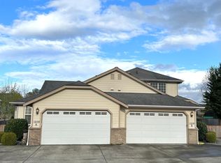 1209 Orting Kapowsin Hwy E #B, Orting, WA 98360