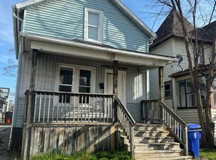 1126 61st St, Kenosha, WI 53143