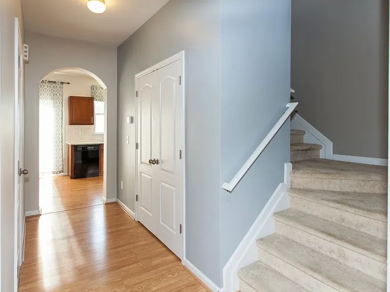 10306 Cochran Ridge Ave — Photo 4
