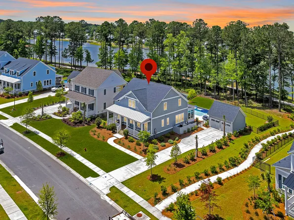 1748 Bolden Dr, Mount Pleasant, SC 29466