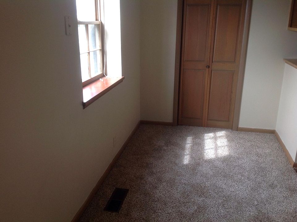 2nd image of 3010 Sierra Pkwy APT A