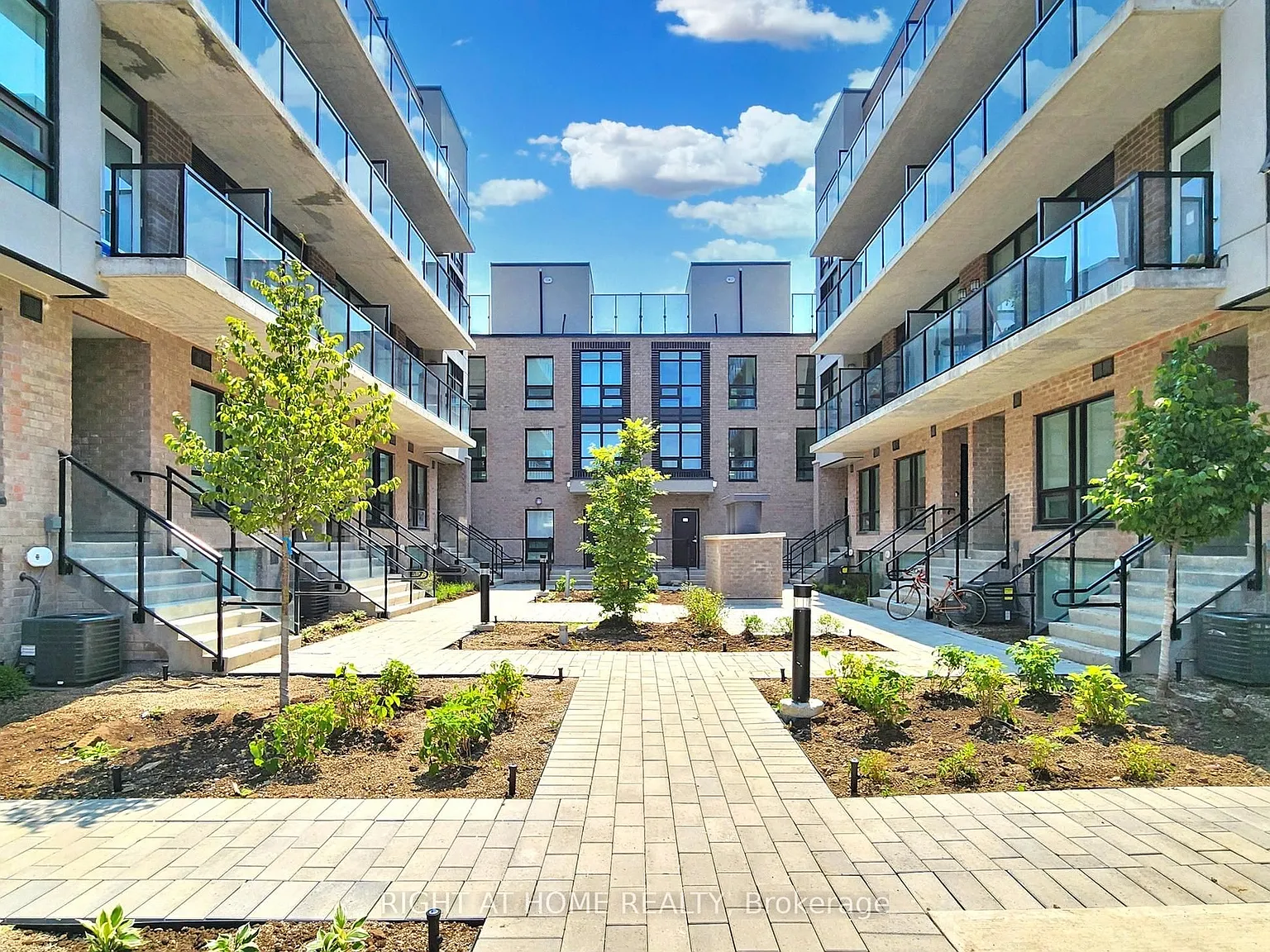 2 bed, $2,750 — Photo 2
