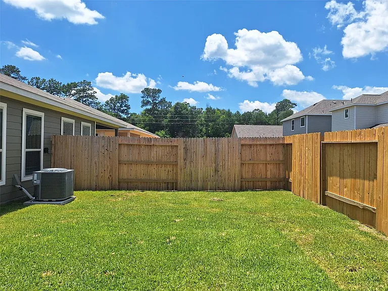 9896 Grosbeak Ln — Photo 20