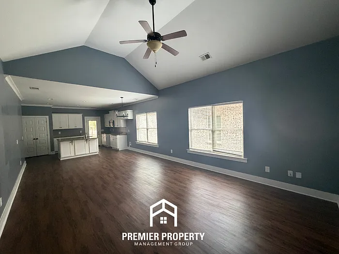 5493 Park Side Rd — Photo 4