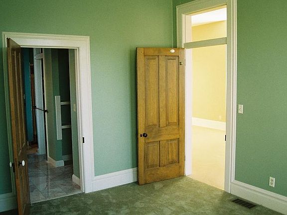 5th image of 2809 Arsenal St