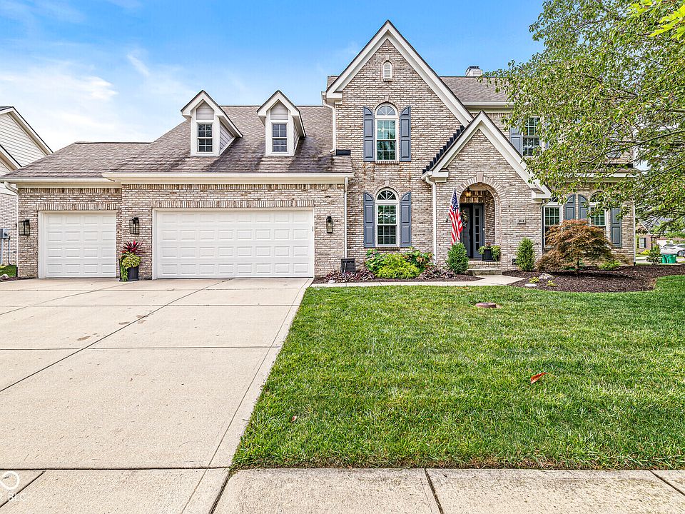 1st image of 841 Stockbridge Dr