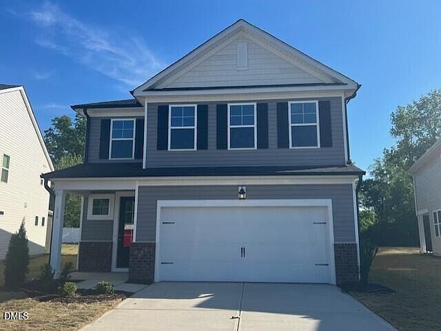 1st image of 224 Gregory Village Dr