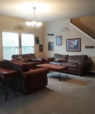 3rd image of 8756 Regal Royale Dr