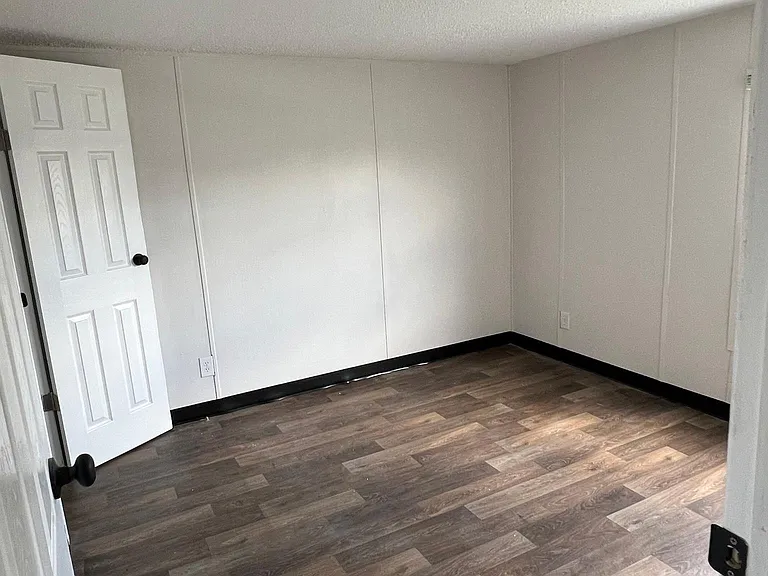 3219 Slash Pine Rd #5 — Photo 8