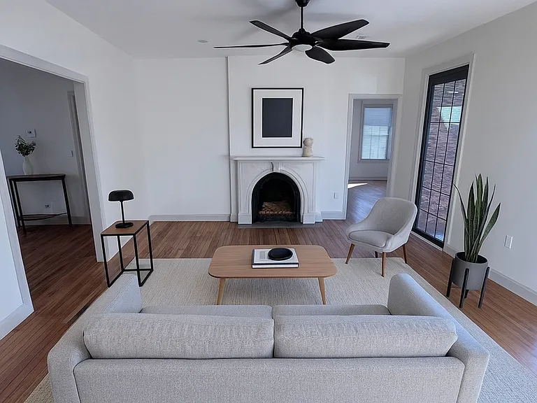 1204 Linden Pl #A — Photo 2
