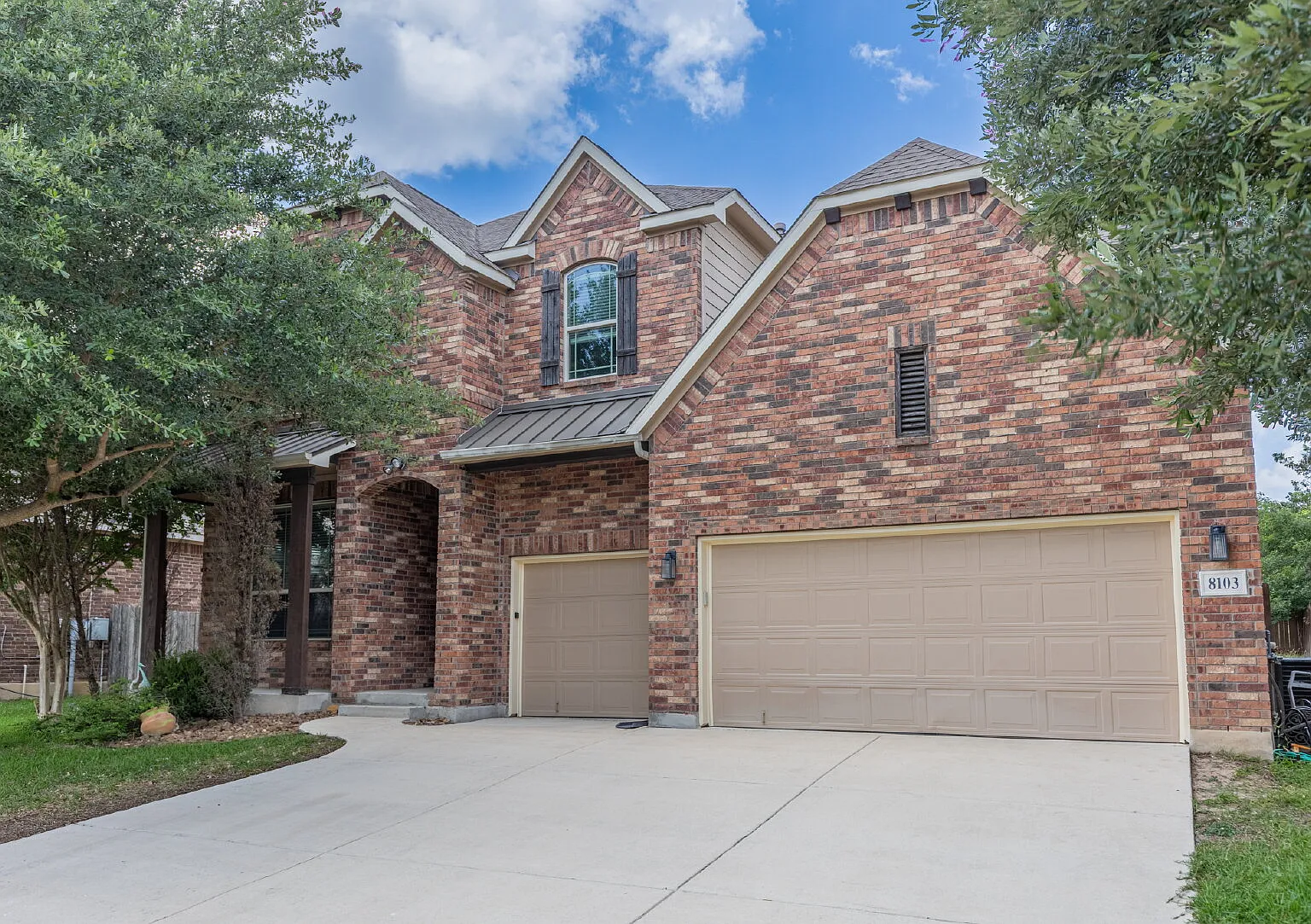 4 bed, 3.5 bath, 3226 sqft, $3,250 — Photo 1