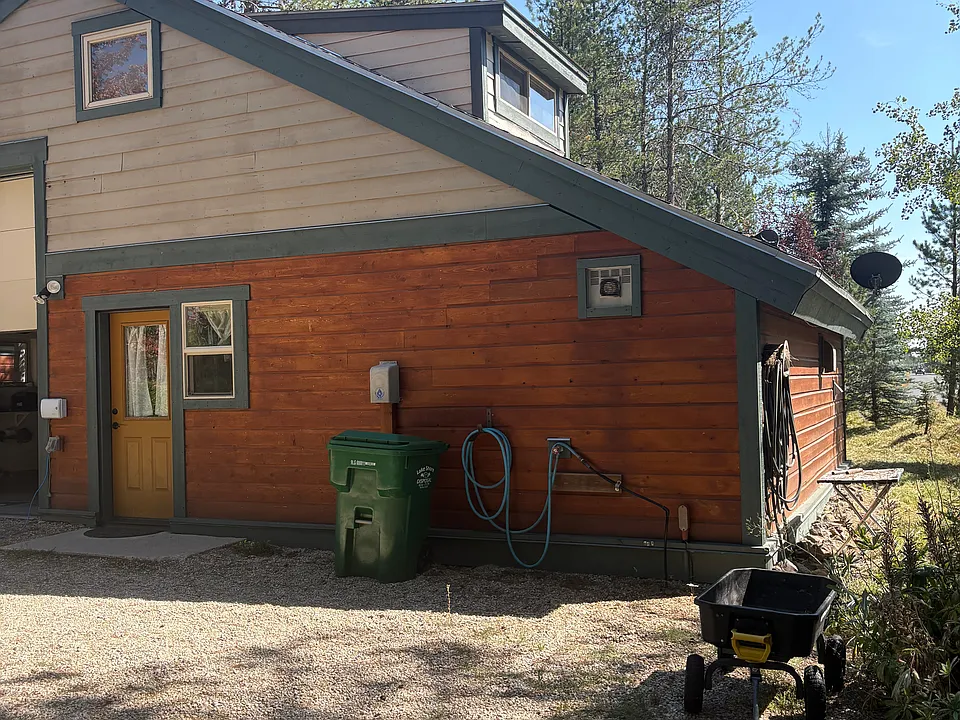 12936 Spring Valley Rd