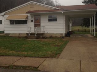 686 Sherman Rd, Chillicothe, OH 45601