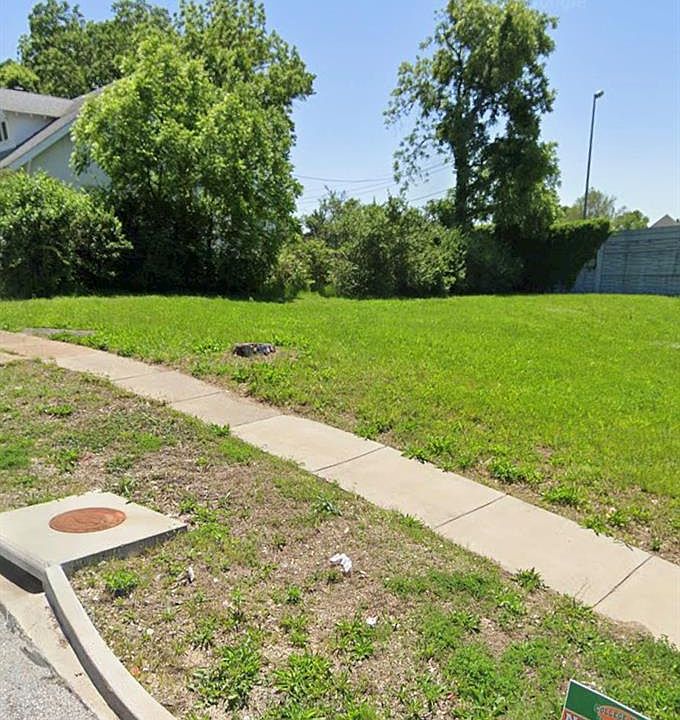 1st image of 7468 Warner Ave