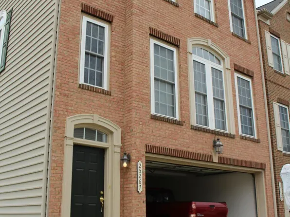 25267 Destination Sq, Aldie, VA 20105