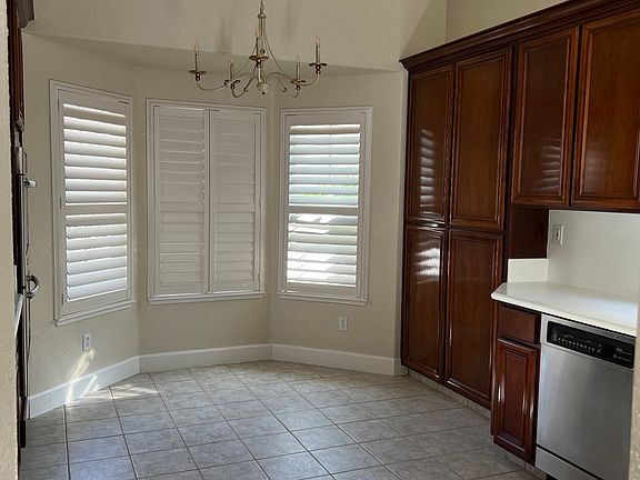 5th image of 3200 Humberton Pl