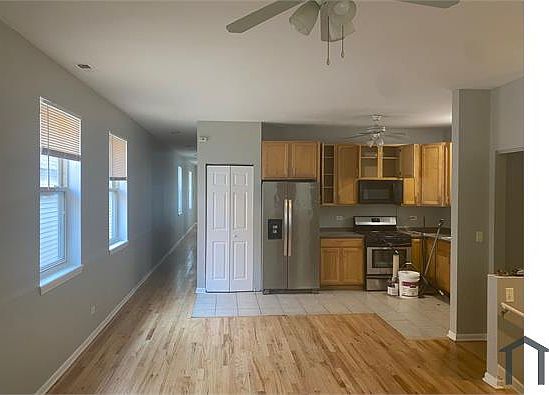 3rd image of 7012 S Dorchester Ave #2