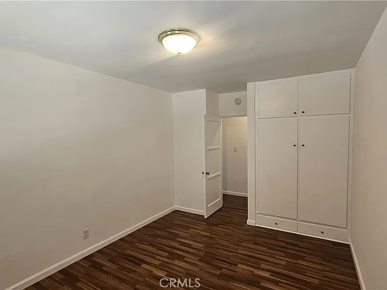 208 N Olive Ave — Photo 7