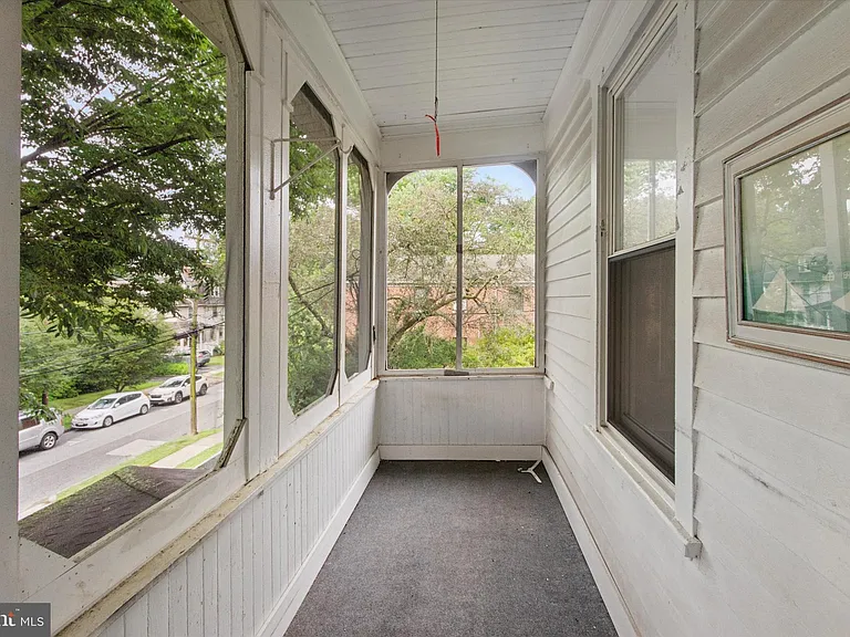 313 Dartmouth Ave — Photo 15