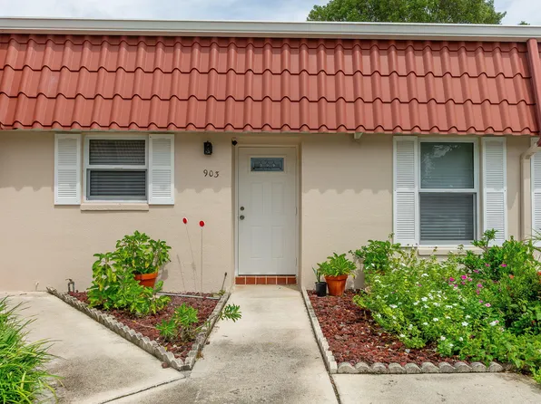 903 Worcester Lane, Lake Worth, FL 33467
