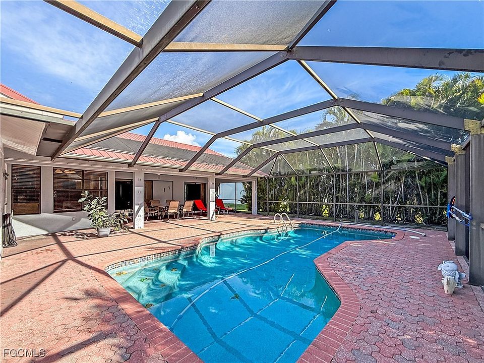 1st image of 2304 SW 50th Ln