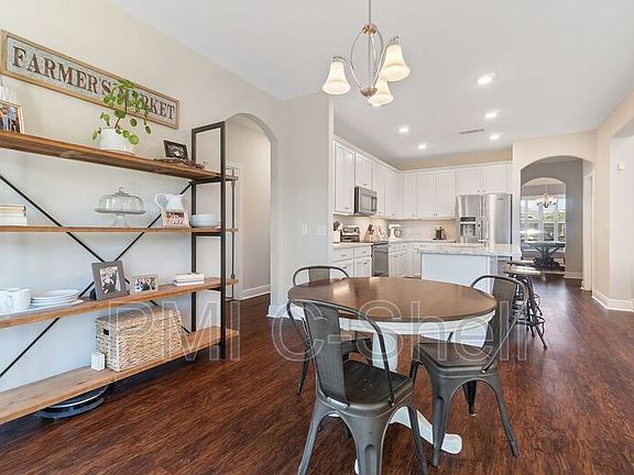 3rd image of 3571 Pelican Bay Cir