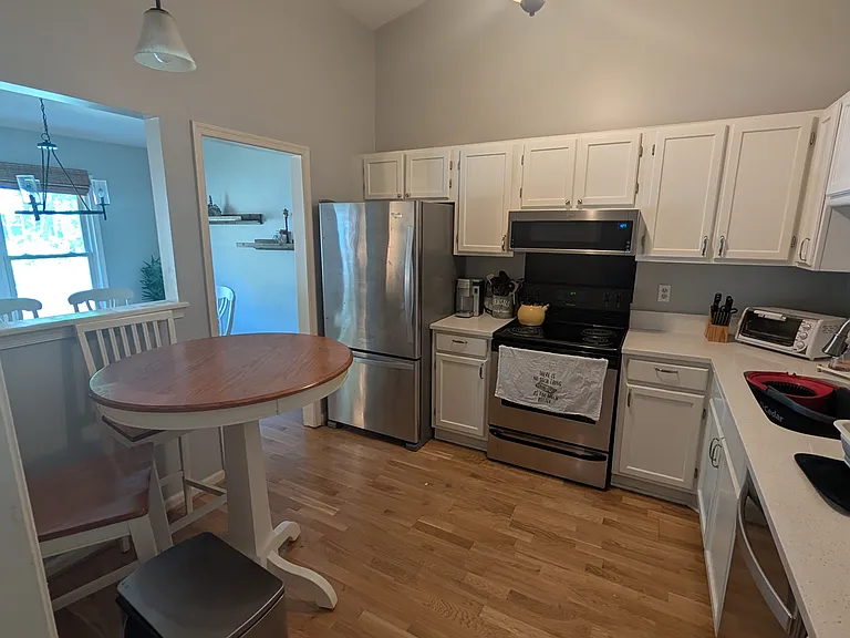 338 Westfield Rd — Photo 8