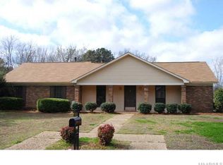 5760 Bridle Path Ln, Montgomery, AL 36116