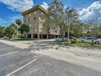 8020 Hampton Blvd #407, Pompano Beach, FL, 33068