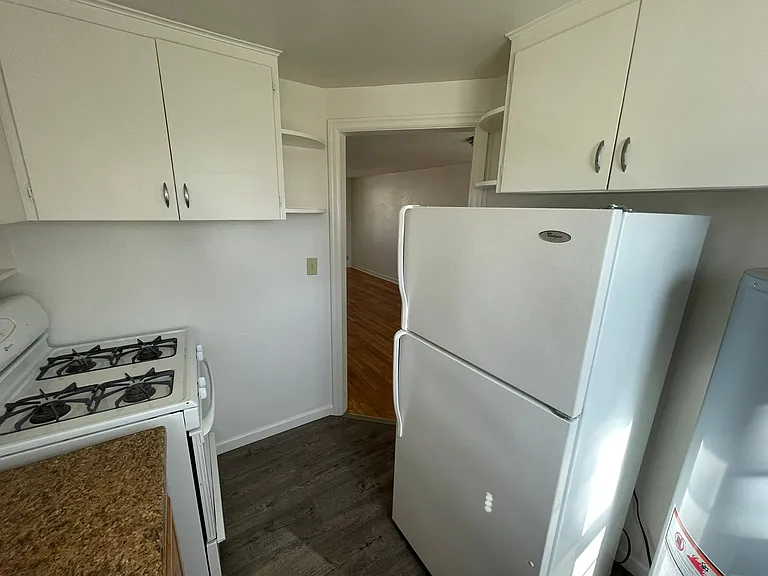 Vista Terrace — Photo 15