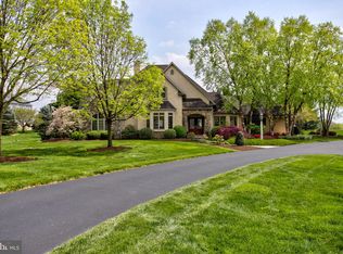 577 W Sun Hill Rd, Manheim, PA 17545