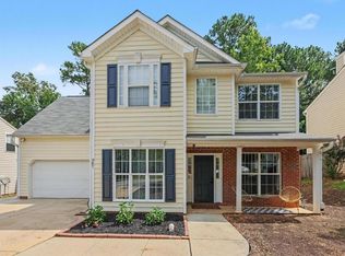 307 Ridge Lake Dr, Apex, NC 27539