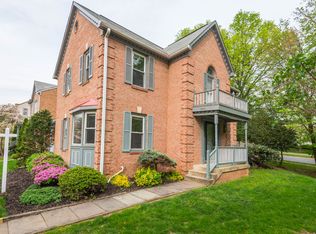 7915 Yancey Dr, Falls Church, VA 22042
