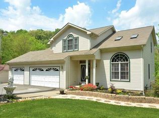 2940 Kane Rd, Aliquippa, PA 15001