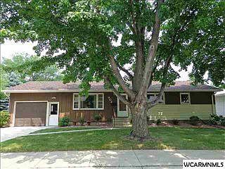 1st image of 903 Poplar Ave