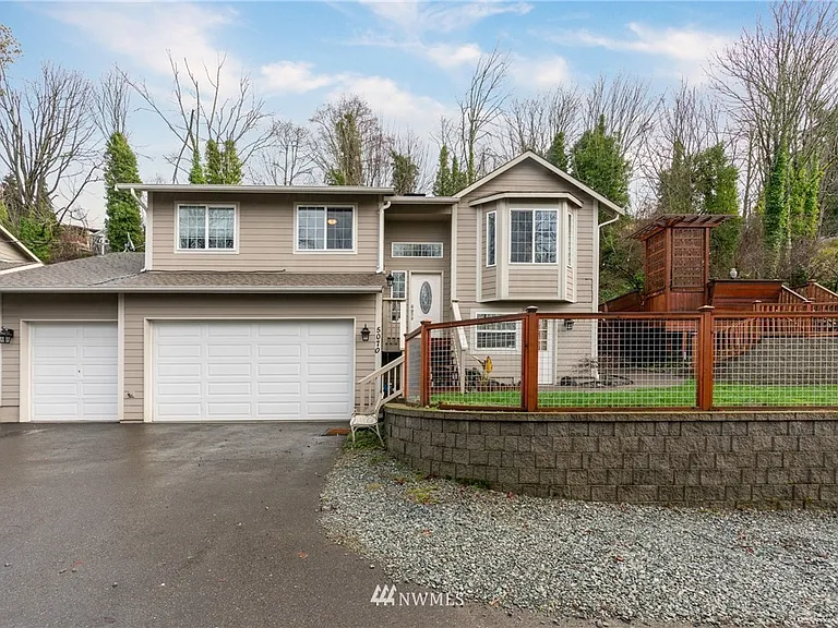 5070 23rd Ave SW — Photo 1