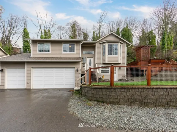 5070 23rd Ave SW, Seattle, WA 98106