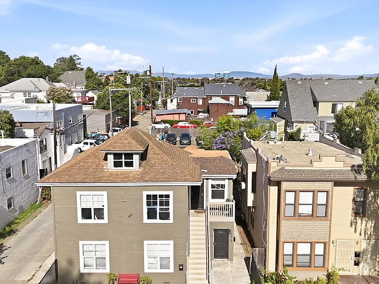 1313 Sacramento St — Photo 3