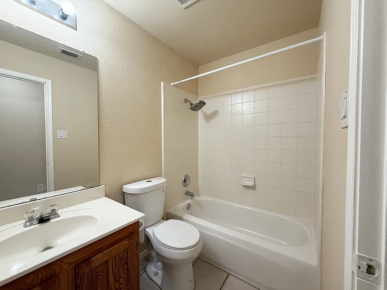 6000 Arlington Dr — Photo 35
