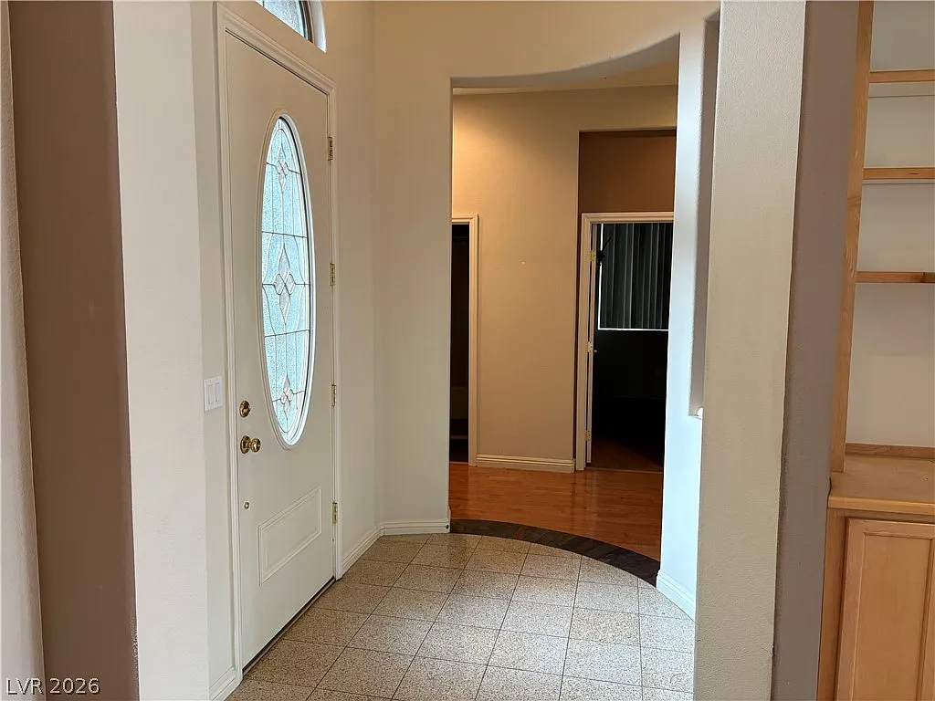 3 bed, 2.0 bath, 1474 sqft, $2,095 — Photo 4