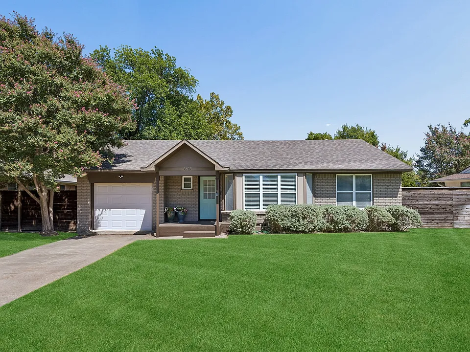 8618 Lockhaven Dr