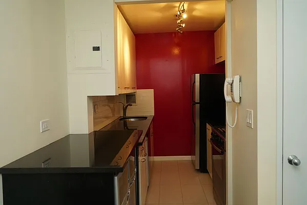 Sold by Thrasher Real Estate | media 6