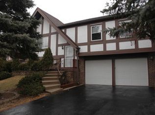 1286 Big Horn Trl, Carol Stream, IL 60188