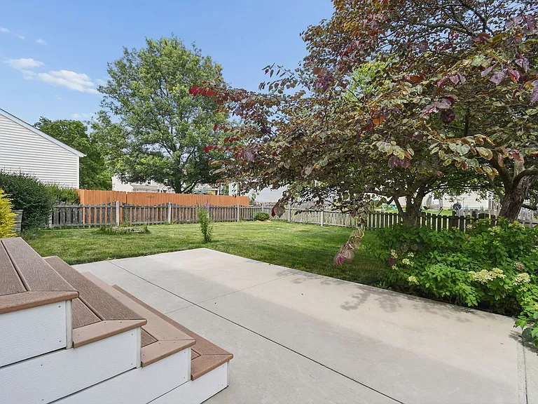 486 Ruffin Dr — Photo 36