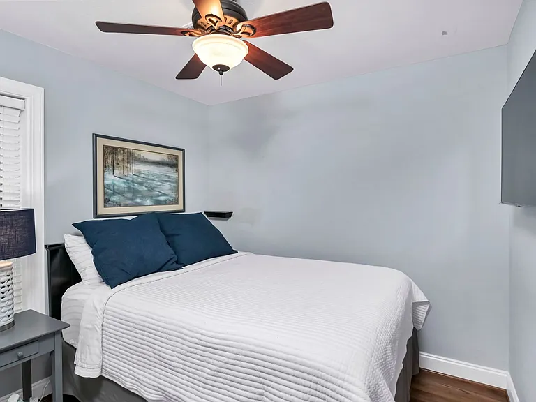 215 Mariners Pointe Rd — Photo 20