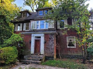 2606 Queen Anne Rd, Baltimore, MD 21216