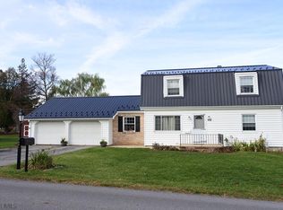 902 E Caroline Ave, Altoona, PA 16602