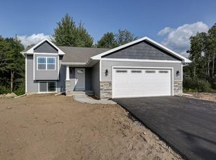 2657 Canterbury Dr, Mosinee, WI 54455