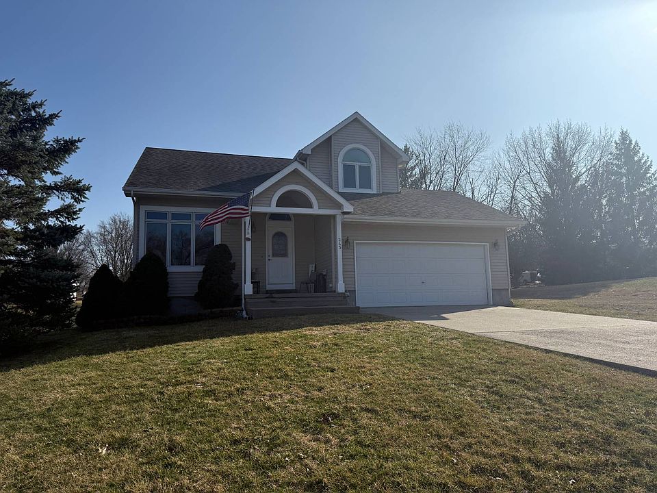 1st image of 243 Condit Dr